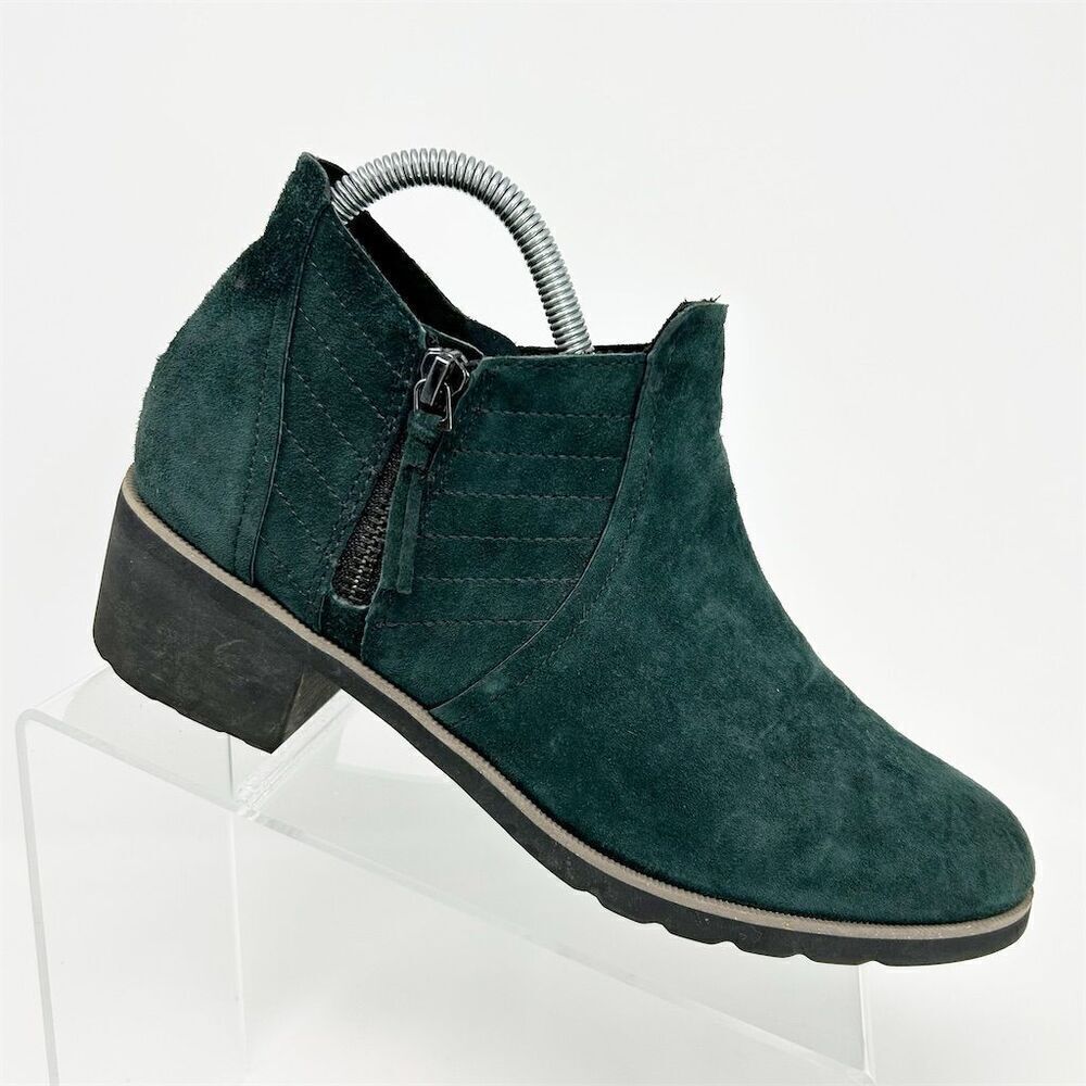 Reef Dark Dark Green Suede Voyage Low Bootie Size 8 Water-Friendly Casual Zipper